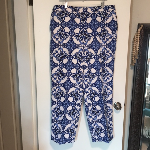 NEW Liz Claiborne Straight Fit Straight Trouser. XL - Picture 3 of 9